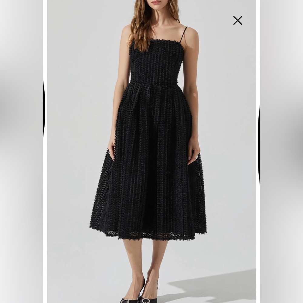 Black ASTR dress NWT